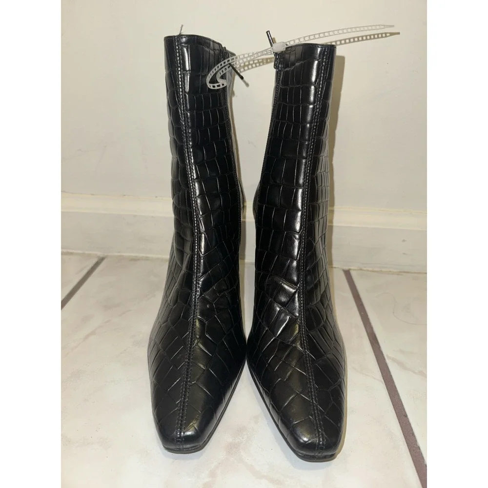 NWOB Gianni Bini Ankle Boots Croc-embossed Leather Boots Size 6.5 - Picture 5 of 11